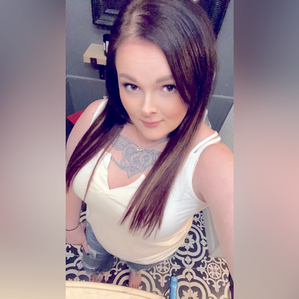 Meet your Posher, Sabrina